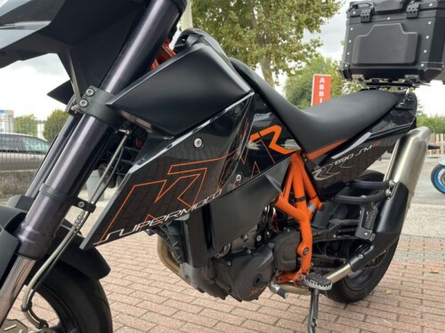 KTM 690 Supermoto - immagine 17