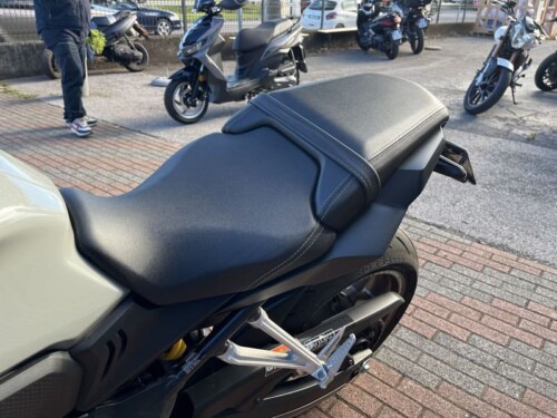 Honda CB 650 R - immagine 12