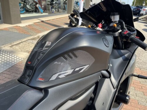 Yamaha YZF R7 - immagine 15