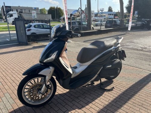 Piaggio Beverly 300 - immagine 6