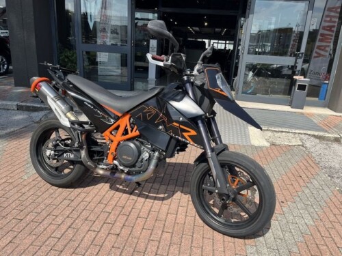KTM 690 Supermoto - immagine 5