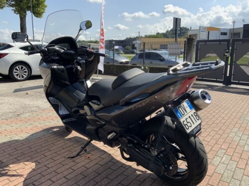 Yamaha T Max - immagine 4
