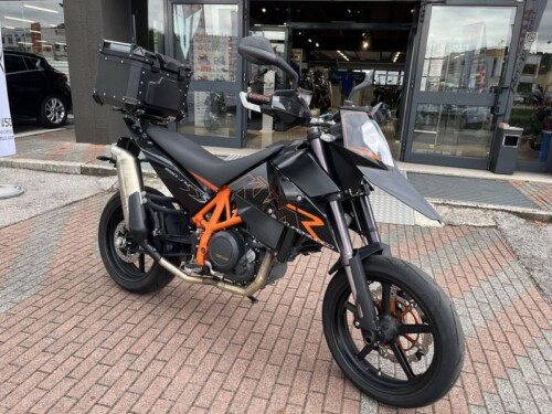 KTM 690 Supermoto - immagine 11