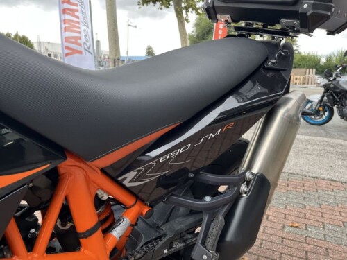 KTM 690 Supermoto - immagine 18