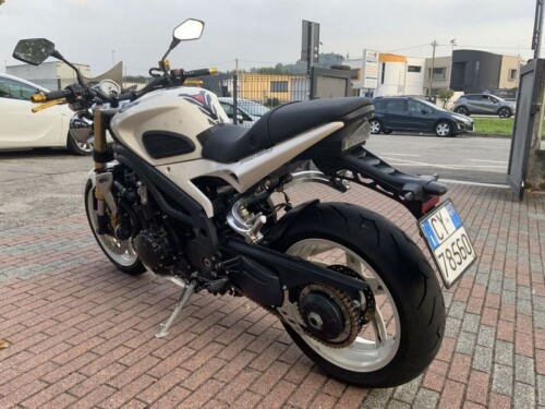 Triumph Speed Triple - immagine 4