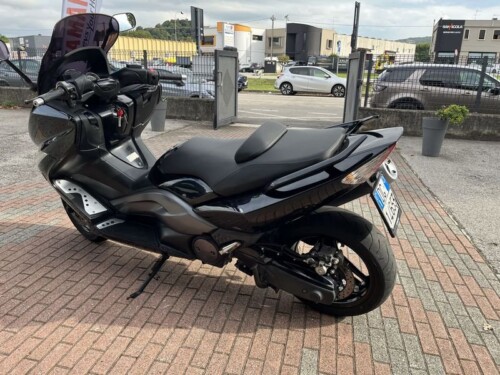 Yamaha T Max - immagine 21