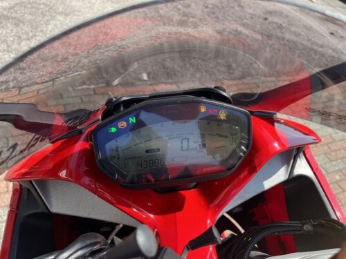 Ducati Supersport - immagine 17