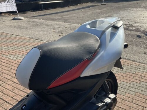 Yamaha Aerox 50 - immagine 7