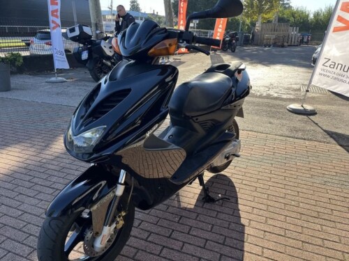 Yamaha Aerox 50 - immagine 9