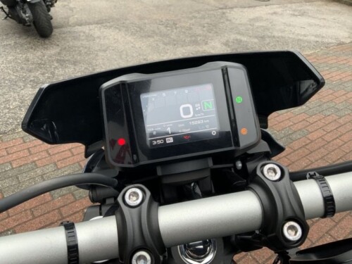 Yamaha MT-09 - immagine 6