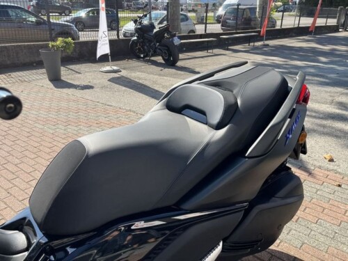 Yamaha X-Max 300 - immagine 12