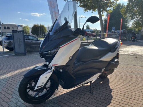 Yamaha X-Max 300 - immagine 9
