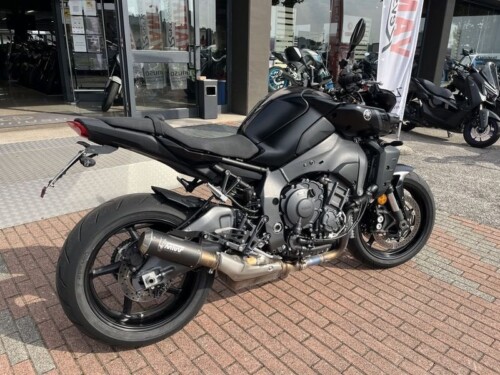 Yamaha MT-10 - immagine 10
