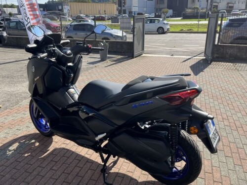 Yamaha X-Max 300 - immagine 13
