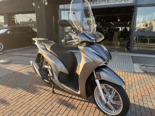 Honda SH 350 - immagine 3