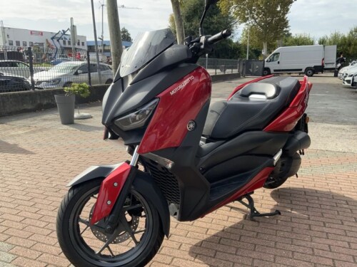 Yamaha X-Max 125 - immagine 3