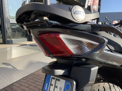 Yamaha FJR 1300 - immagine 6