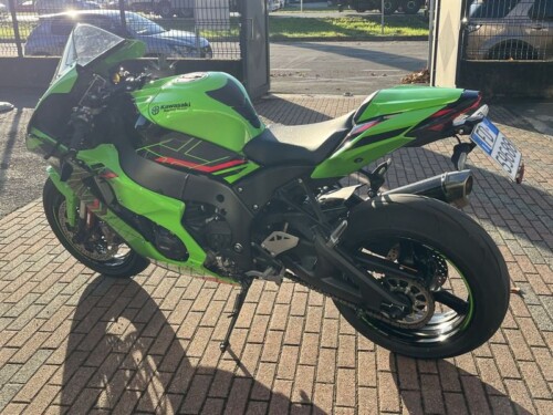 Kawasaki Ninja ZX-10R - immagine 15