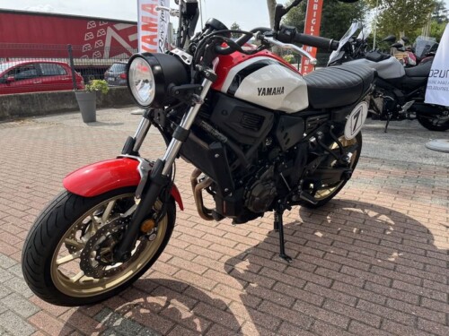 Yamaha XSR 700 - immagine 15