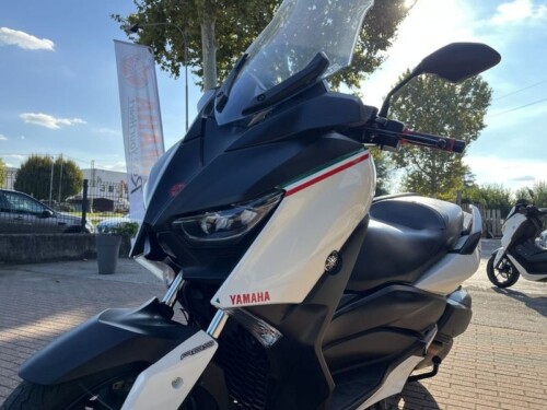 Yamaha X-Max 300 - immagine 10