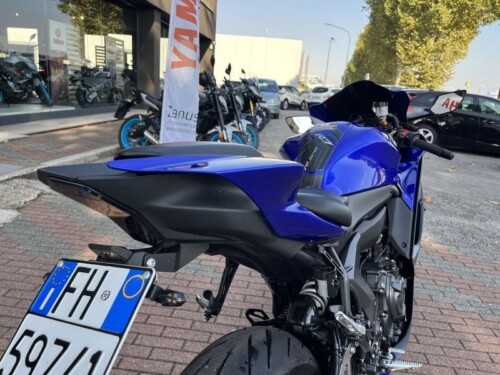 Yamaha YZF R7 - immagine 5