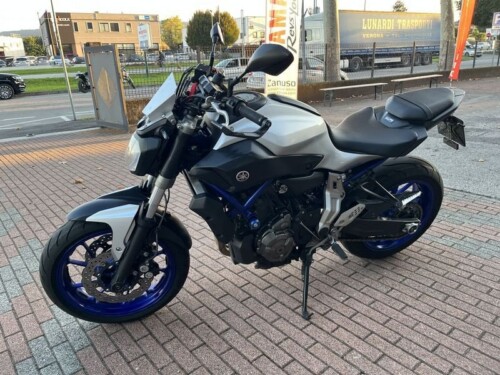 Yamaha MT-07 - immagine 10