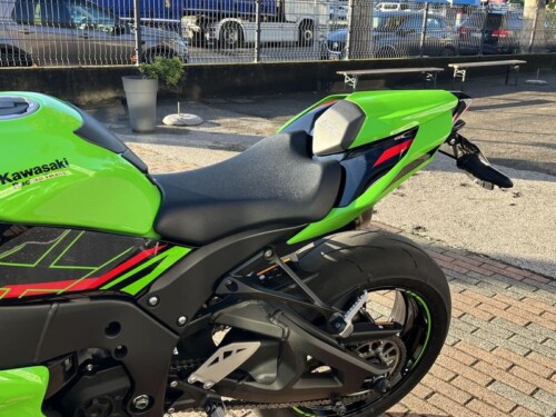 Kawasaki Ninja ZX-10R - immagine 16