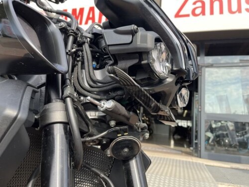 Yamaha MT-10 - immagine 3
