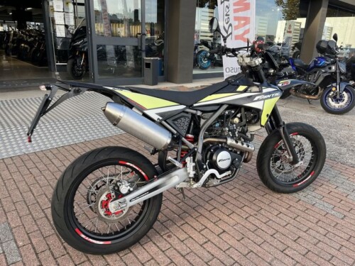 Fantic Motard 125 - immagine 4