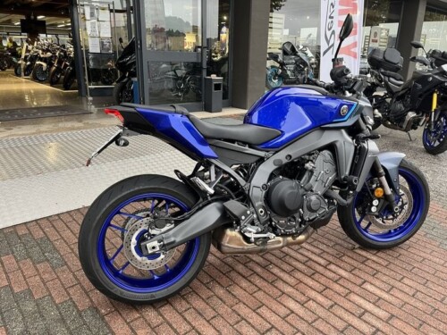 Yamaha MT-09 - immagine 3