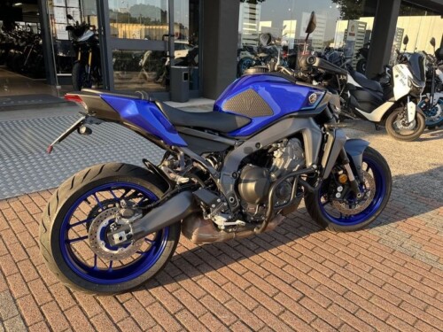 Yamaha MT-09 - immagine 9