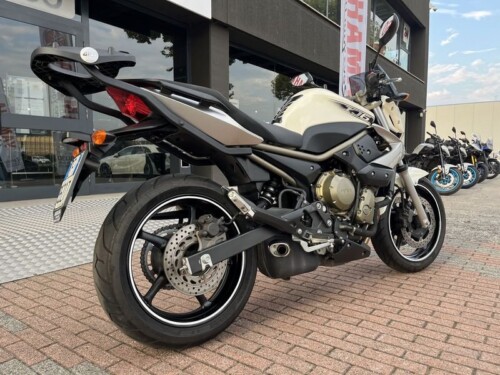 Yamaha XJ6 - immagine 10