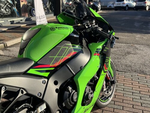 Kawasaki Ninja ZX-10R - immagine 12