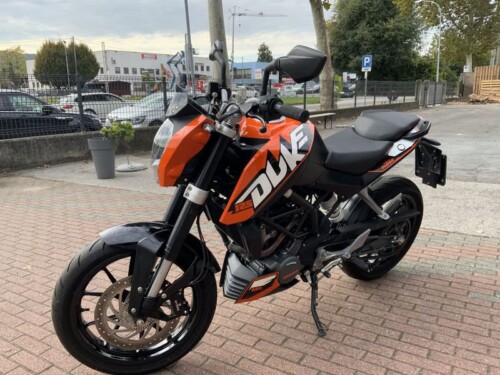 KTM 125 Duke - immagine 3