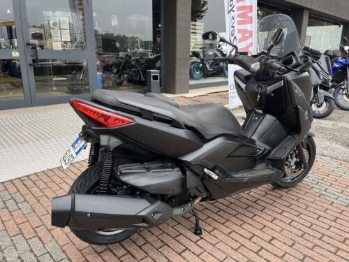 Yamaha X-Max 400 - immagine 2