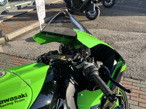 Kawasaki Ninja ZX-10R - immagine 10