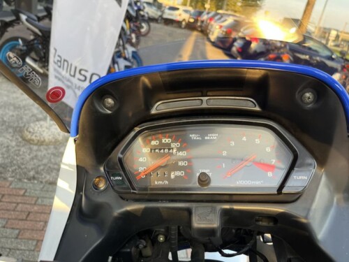 Honda NX 650 Dominator - immagine 18