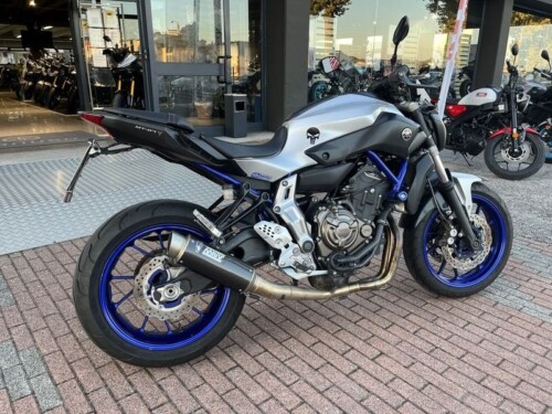 Yamaha MT-07 - immagine 8