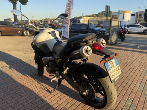 Yamaha MT-03 - immagine 4
