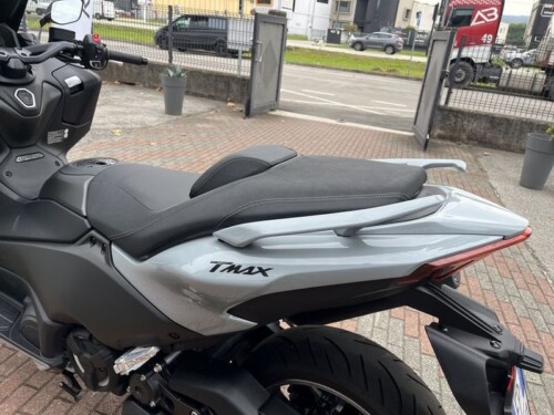 Yamaha T Max 560 - immagine 9