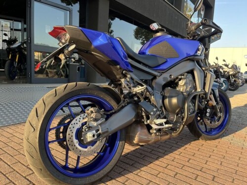 Yamaha MT-09 - immagine 11
