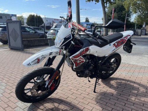 KSR Moto TR 125 SM - immagine 11