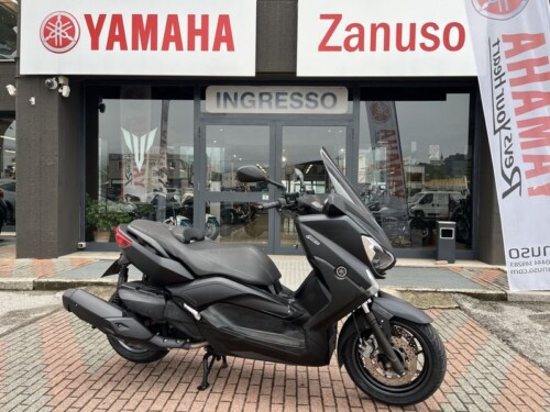 Yamaha X-Max 400