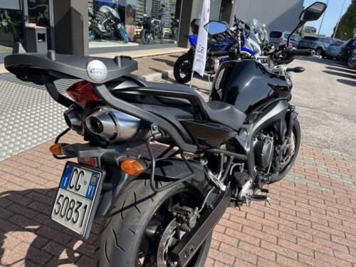 Yamaha FZ6 - immagine 9