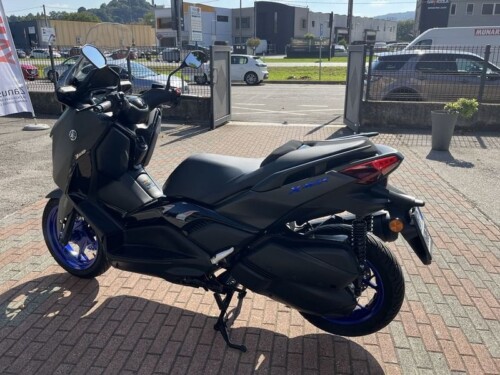 Yamaha X-Max 300 - immagine 14