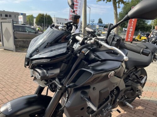 Yamaha MT-10 - immagine 20