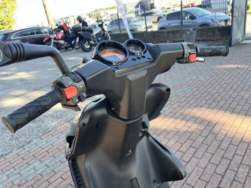 Yamaha Aerox 50 - immagine 11