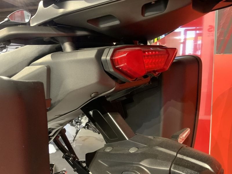 NEW - GT KM 0 - immagine 5