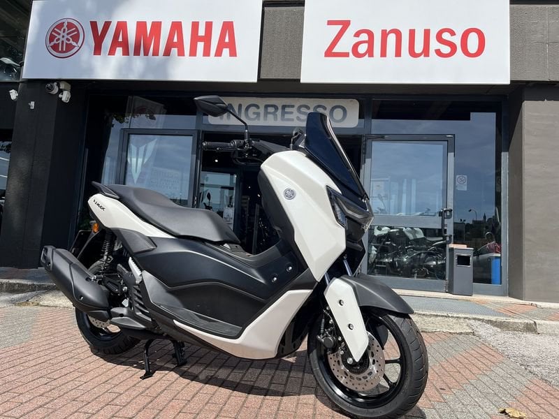 Yamaha Nmax 125 Scooter 125 patente B KM0 - immagine 2