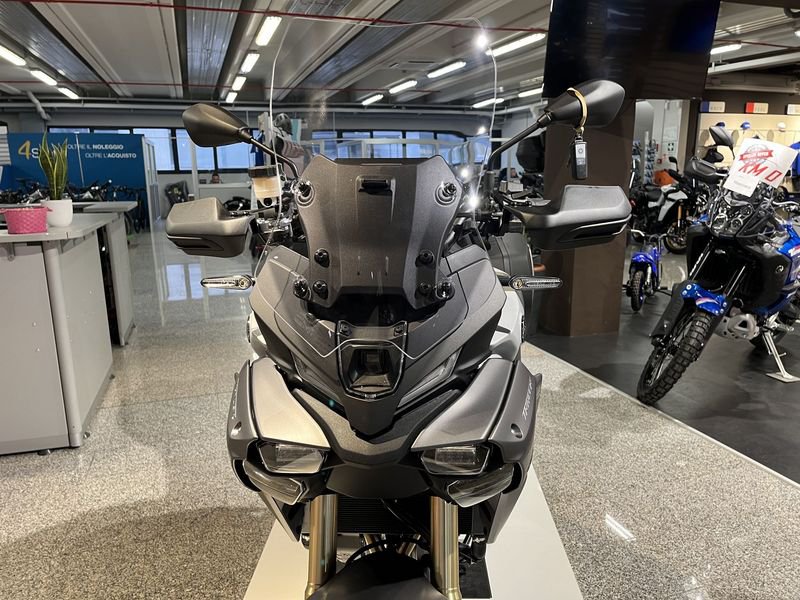Yamaha Tracer 9 Allestimento GT km0 - immagine 4